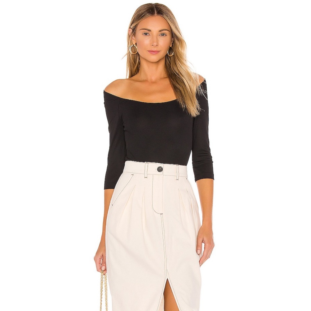L'Academie Courtlyn off shoulder bodysuit S new